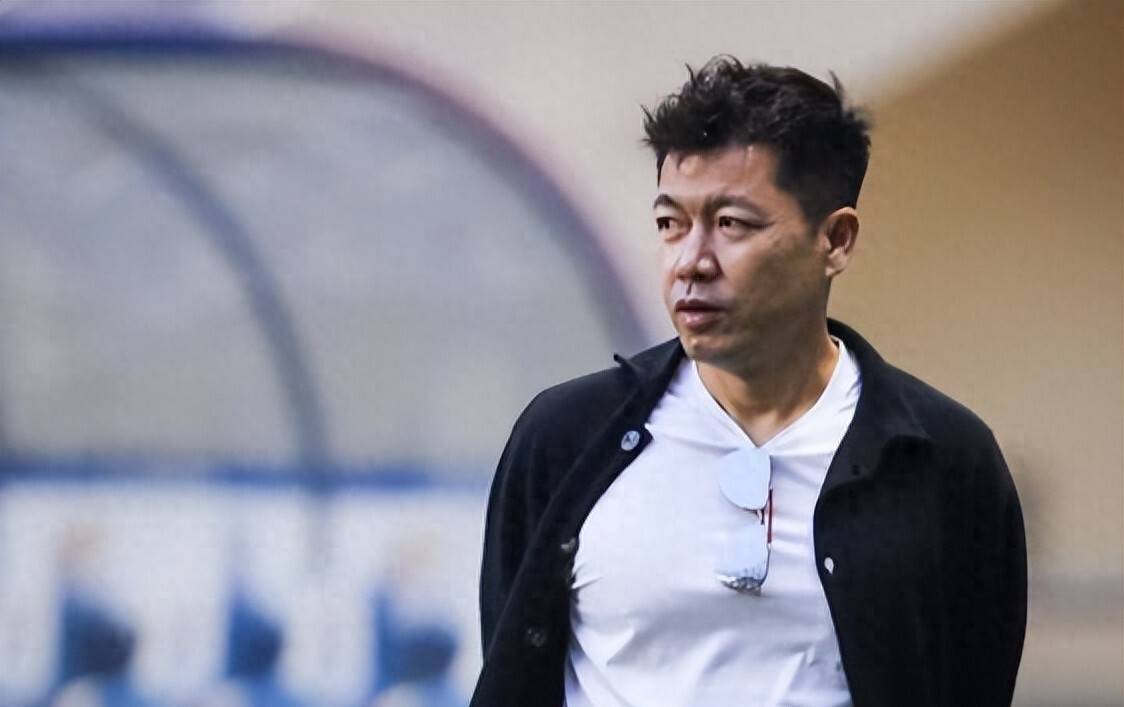 赛后荷甲传出新动向；上海申花官宣签约；管理层表态：球迷炸锅；资深球员宣示担当的简单介绍球速最新网址